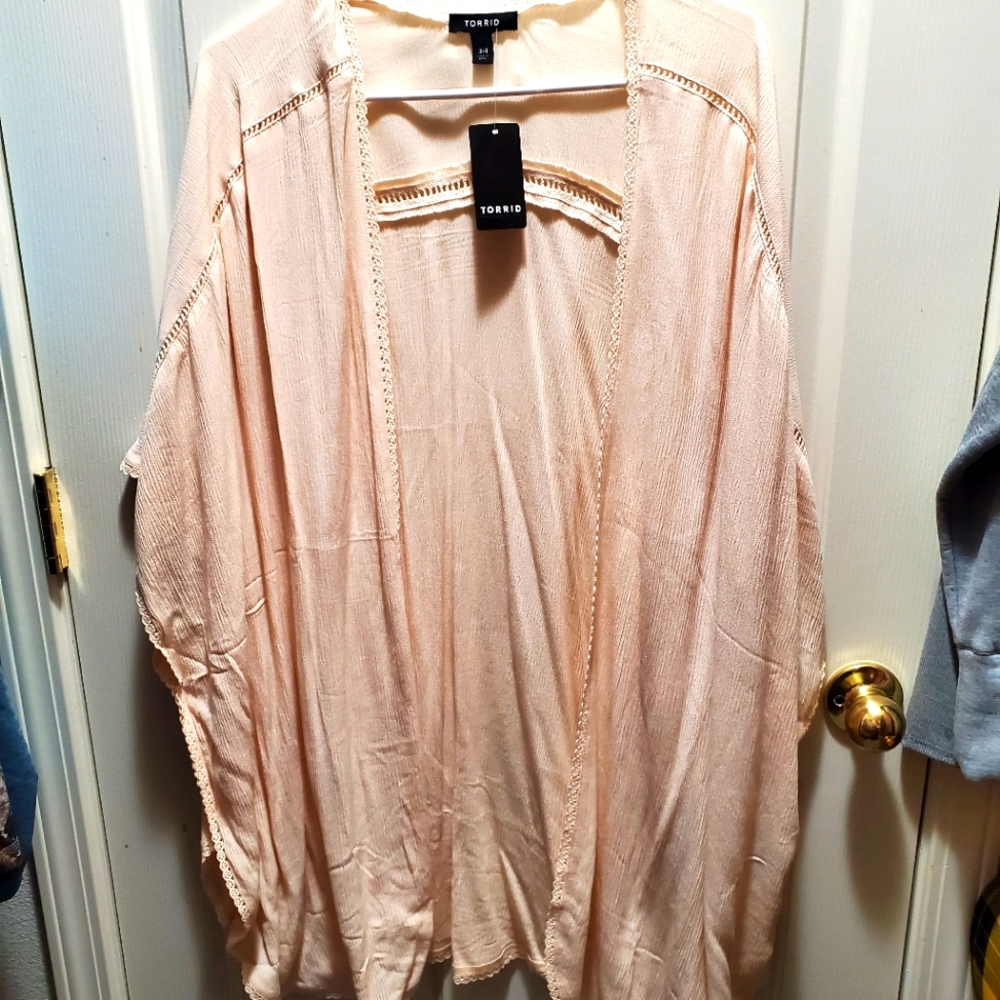 Torrid kimono oatmeal size 3/4